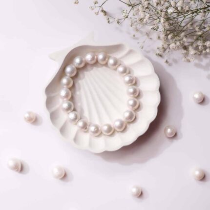 White Baroque Pearl Bracelet